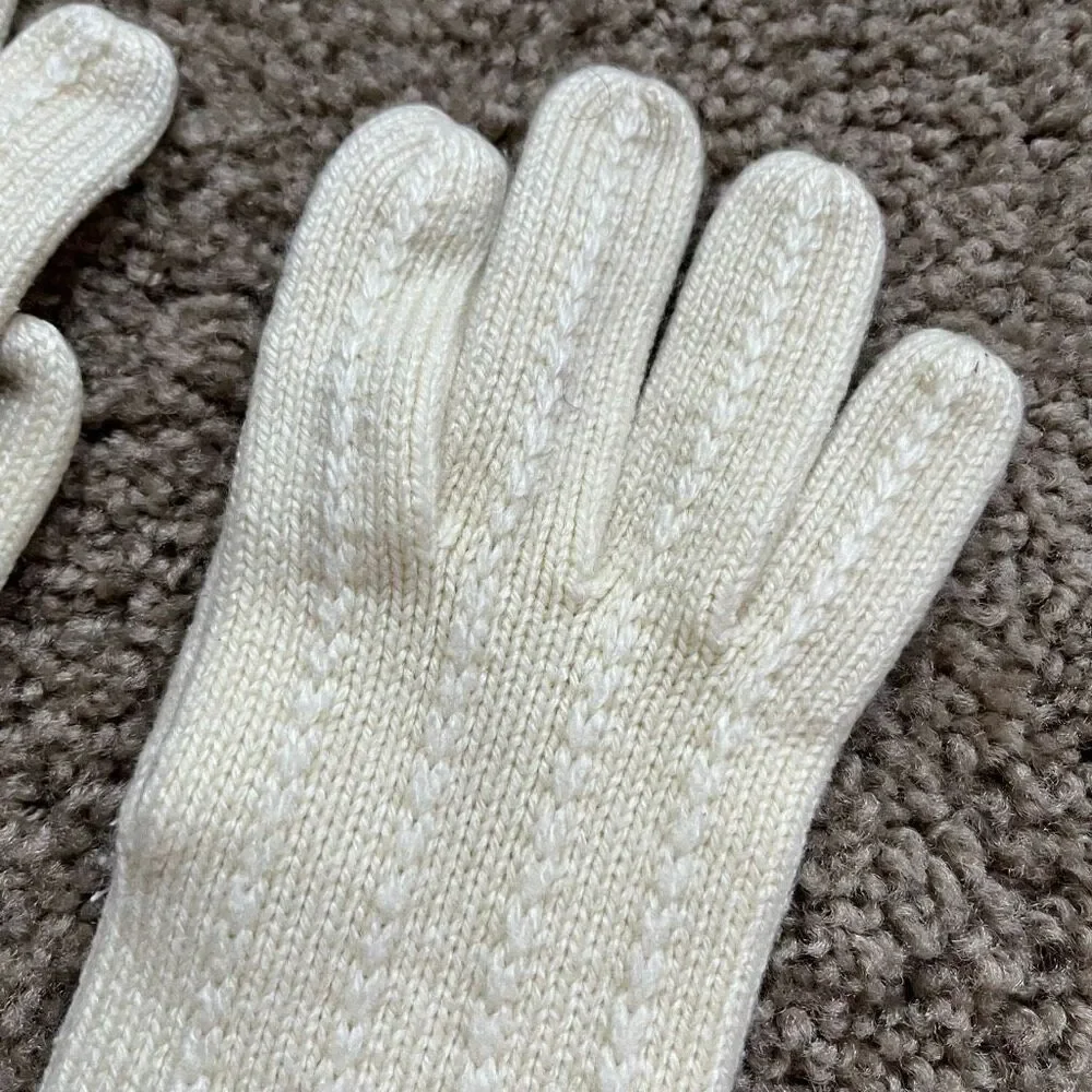 VTG Ivory Cable Knit Long Gloves 60s Romantic Minimalist Winter